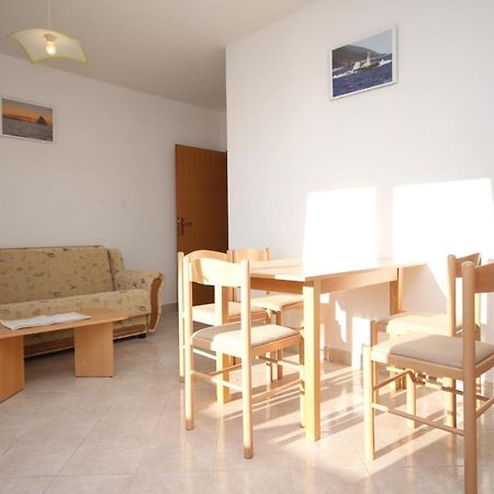 Apartments With A Parking Space Seget Vranjica, Trogir - 8507 Экстерьер фото