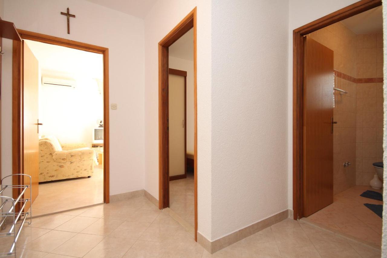 Apartments With A Parking Space Seget Vranjica, Trogir - 8507 Экстерьер фото