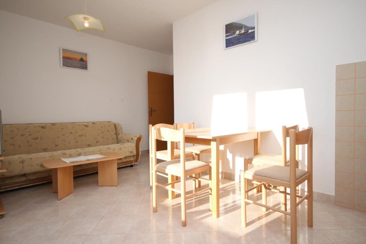 Apartments With A Parking Space Seget Vranjica, Trogir - 8507 Экстерьер фото